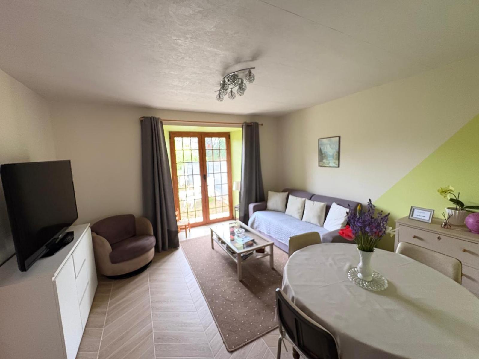 Ferienwohnung Chez Lucia A 15Min De Perigueux A 6Km Autoroute A89 Eglise-Neuve-de-Vergt Exterior foto
